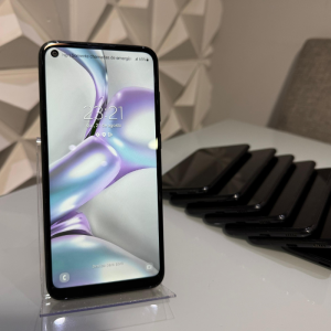 Samsung Galaxy A11 – Dual Chip - 64GB Armazenamento - 3GB Ram (Semi Novo)